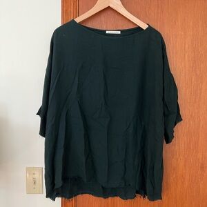 Elizabeth and James Black Short Sleeve Top
